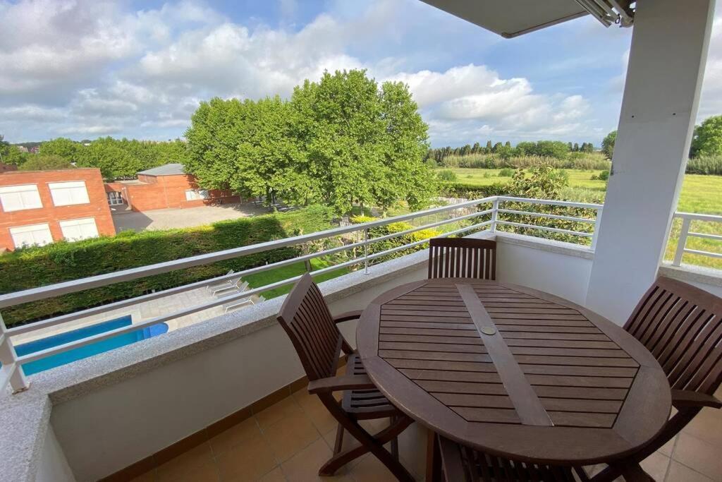 Apartamento Completo Muy Cerca Del Centro Ideal Para Familias Con Piscina 菲格拉斯 外观 照片