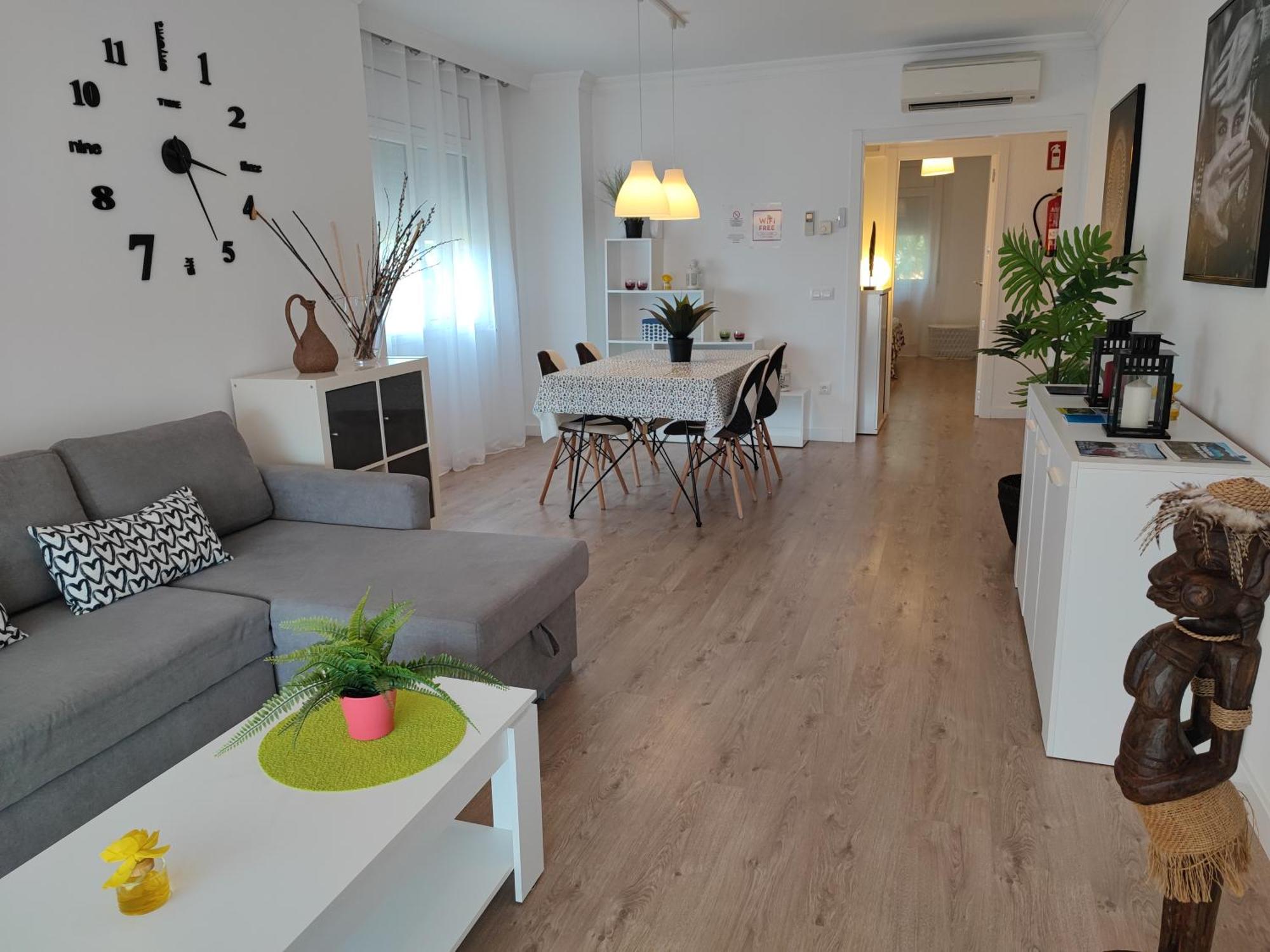 Apartamento Completo Muy Cerca Del Centro Ideal Para Familias Con Piscina 菲格拉斯 外观 照片